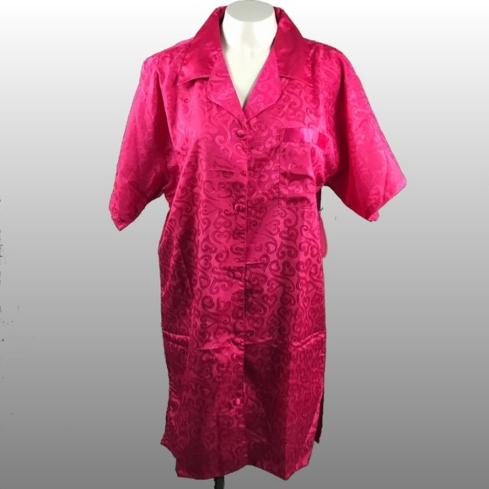 NWT Shiny pink embossed button down night gown ~ medium